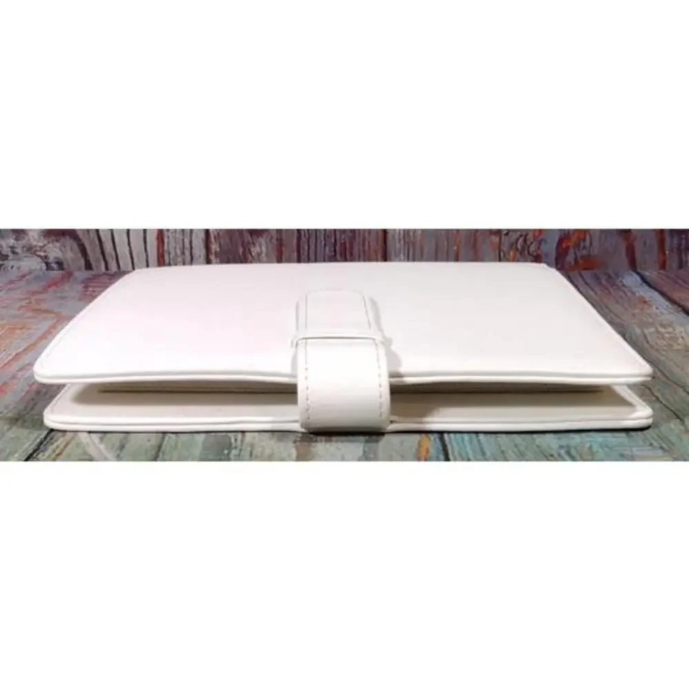 White Faux Leather -‎ Trading Card/Photo Album